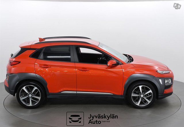 HYUNDAI KONA 6