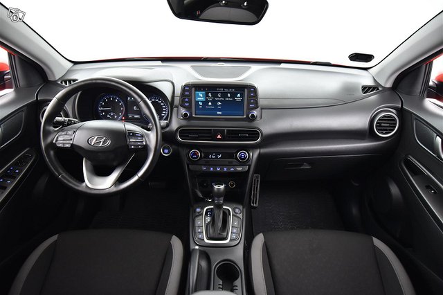 HYUNDAI KONA 17