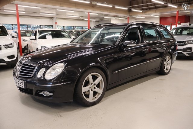 Mercedes-Benz E 1