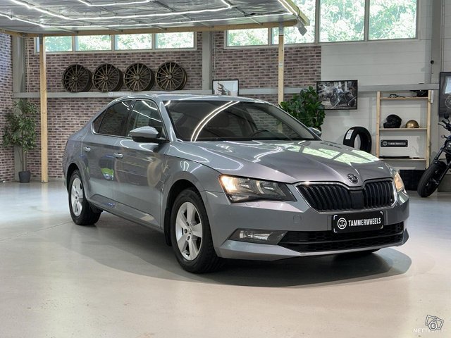 Skoda Superb 25