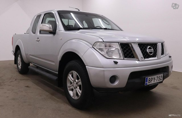 Nissan Navara 8