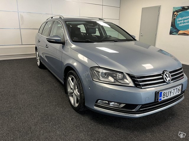 Volkswagen Passat 9