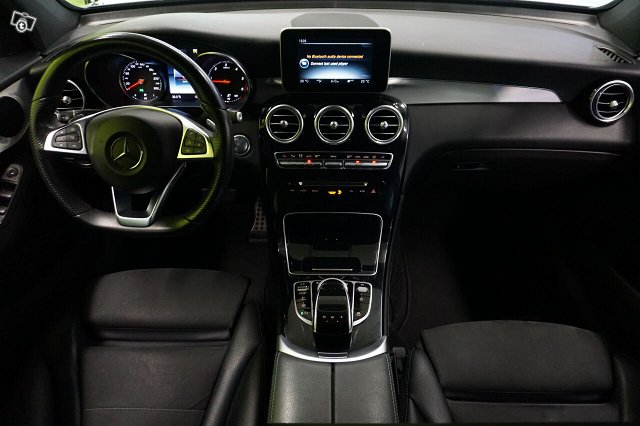 Mercedes-Benz GLC 13