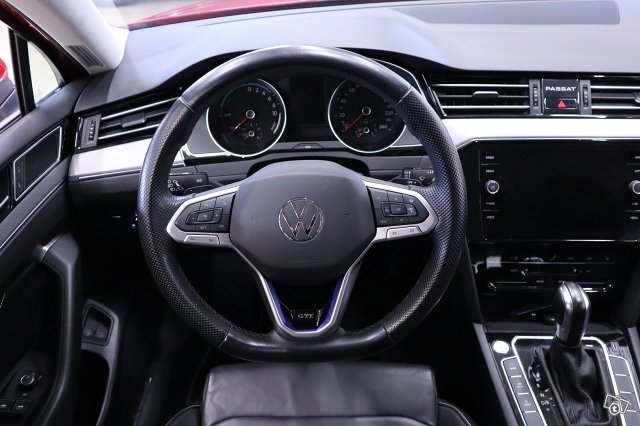 VOLKSWAGEN PASSAT 14