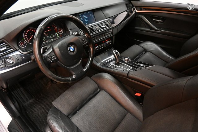 BMW 520 16