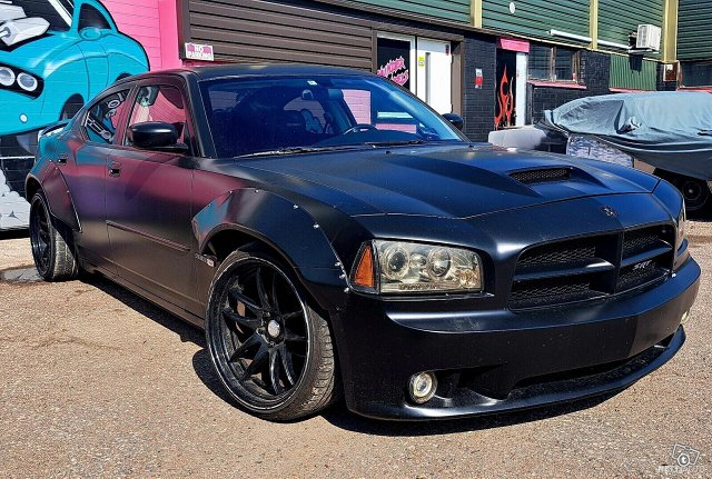 Dodge Charger 3