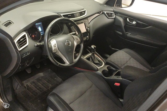 Nissan Qashqai 8