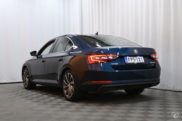 Skoda Superb 5