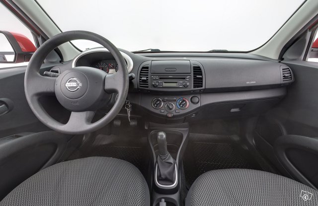 NISSAN Micra 8