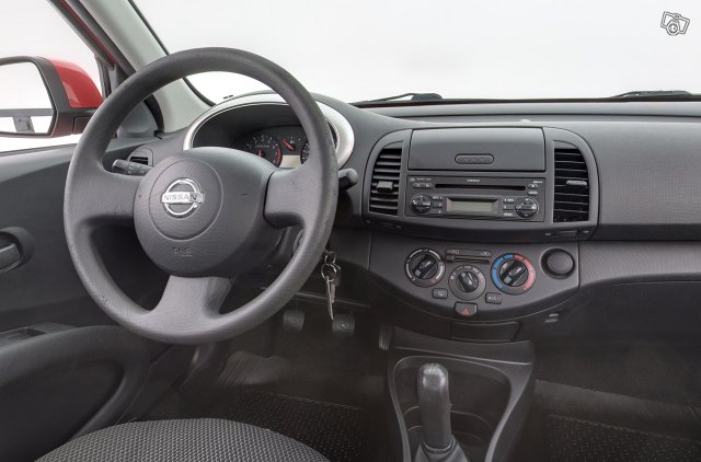 NISSAN Micra 9