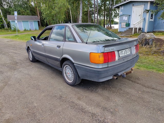 Audi 80-sarja 4