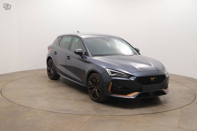 CUPRA Leon 1