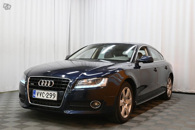 Audi A5 4