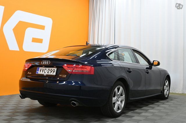 Audi A5 7