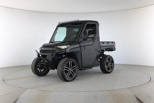 Polaris Ranger 1