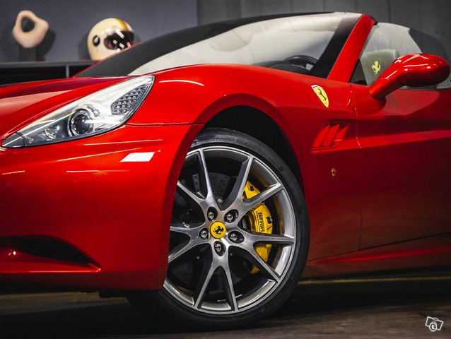 Ferrari California 2