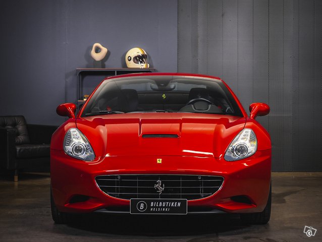 Ferrari California 6