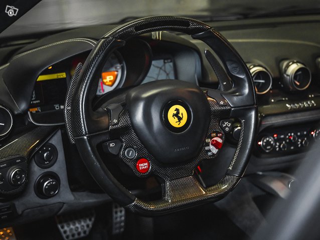 Ferrari F12 11