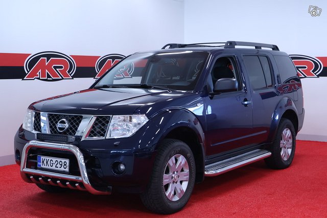 NISSAN Pathfinder