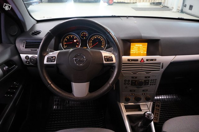 OPEL Astra 8