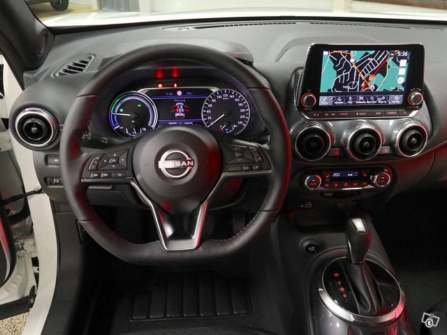 NISSAN Juke 10