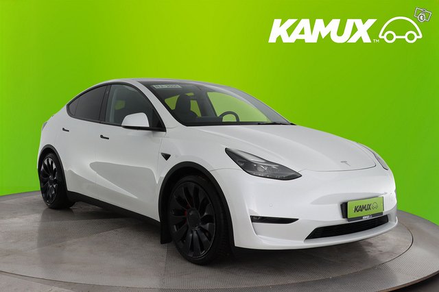 Tesla Model Y 1