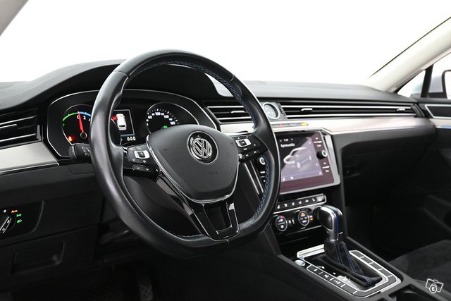 Volkswagen Passat 17