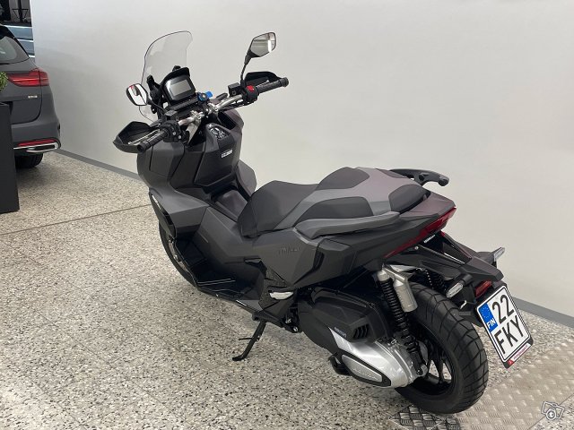 Honda ADV 5