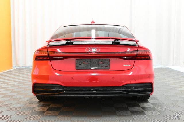 Audi A7 6