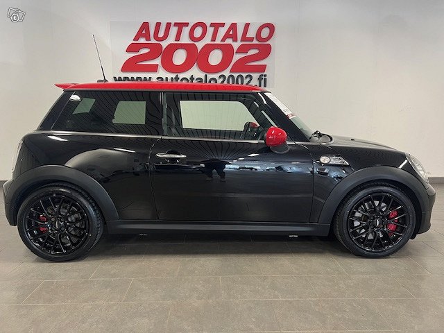 Mini John Cooper Works 22