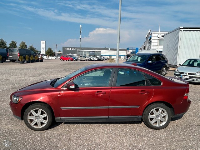 VOLVO S40 2