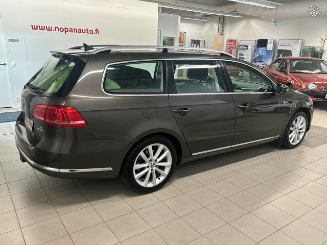 Volkswagen Passat 2