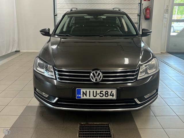 Volkswagen Passat 4