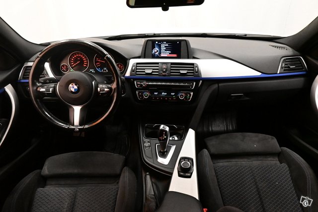 BMW 320 13