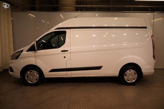 Ford Transit Custom 6