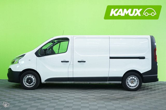 Renault Trafic 8