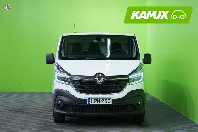 Renault Trafic 11