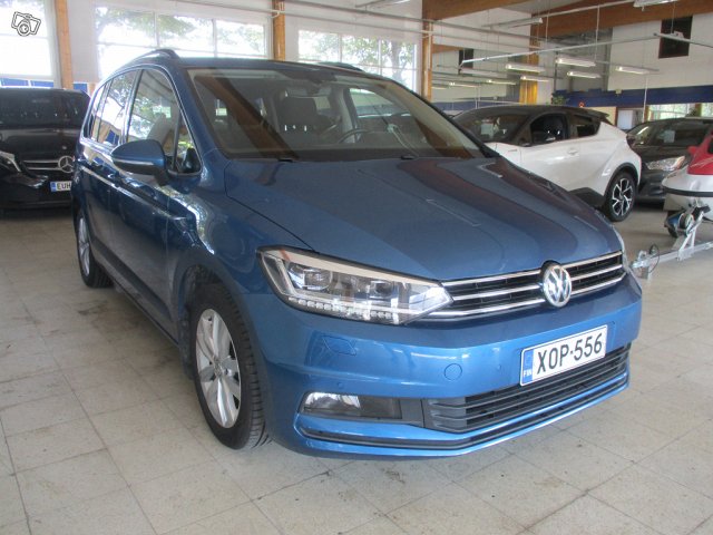 Volkswagen TOURAN