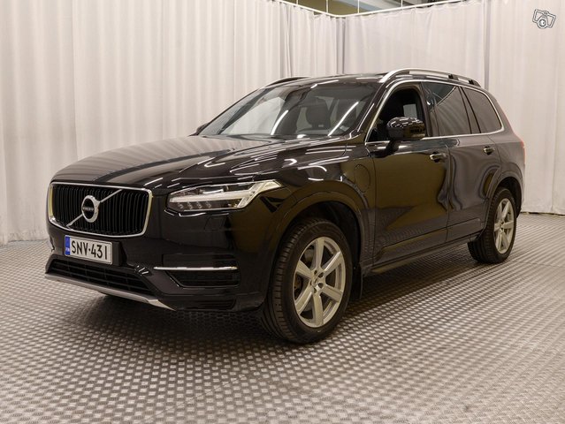 Volvo XC90 23