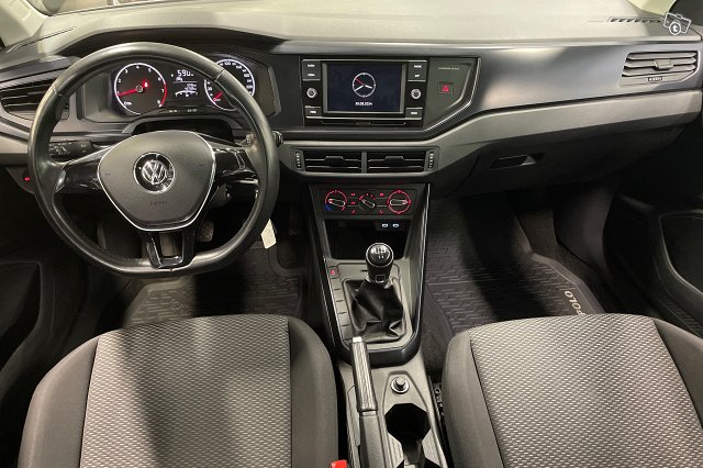 VOLKSWAGEN POLO 7