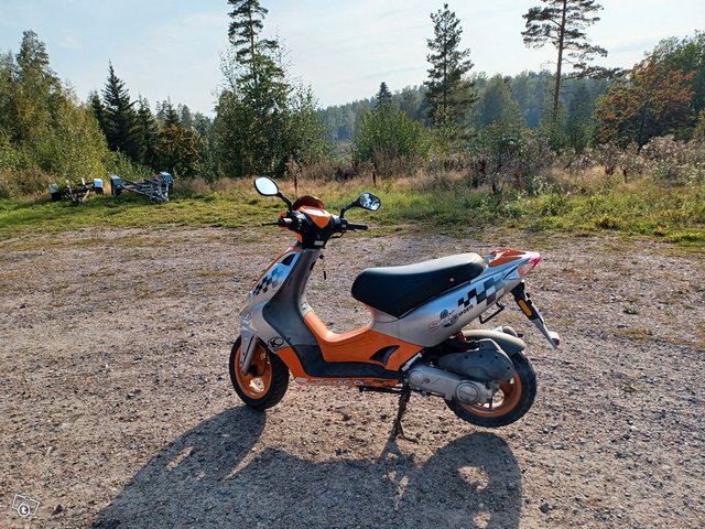 Kymco super 9, kuva 1