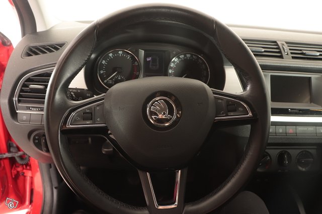 Skoda Fabia 19