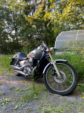 Honda VT 750C2 Shadow 5