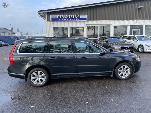 Volvo V70 D3 Momemtum 2