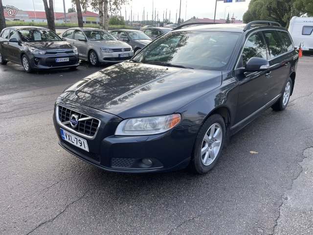 Volvo V70 D3 Momemtum 5