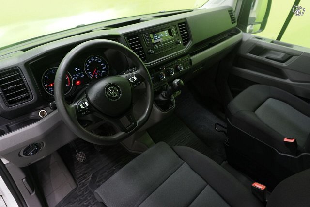 Volkswagen Crafter 9