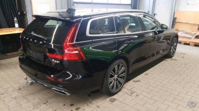 Volvo V60 2