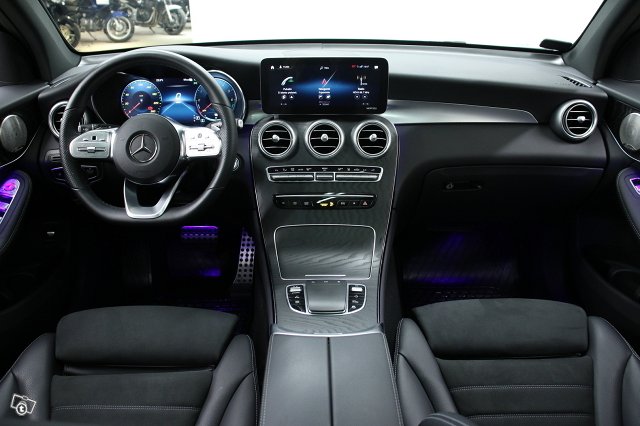 Mercedes-Benz GLC 14