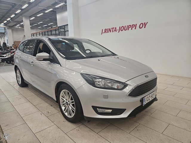 Ford Focus 1