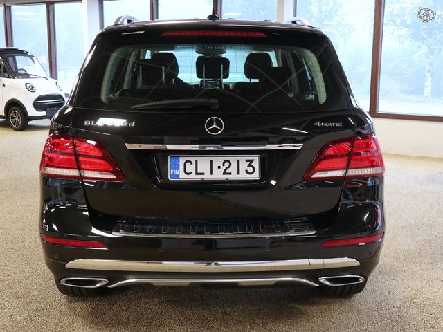 MERCEDES-BENZ GLE 6